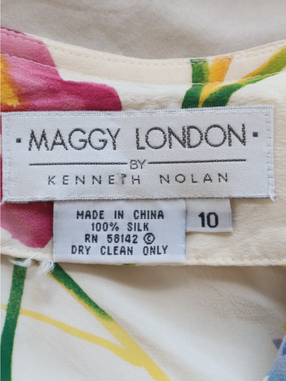 100% Silk Maggy London White Floral Wrap Dress with Multicolor Blooms - Picture 2 of 5